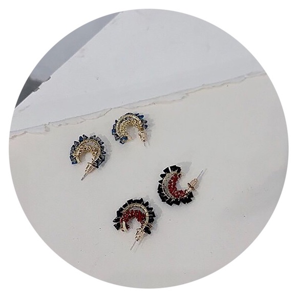 • Gorgeous Crystal Hoop Earrings • - Picture 2 of 4